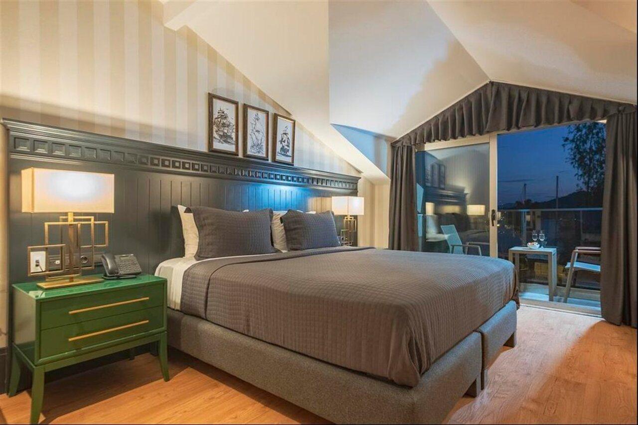 Hotel Marina Bay Goecek Luaran gambar