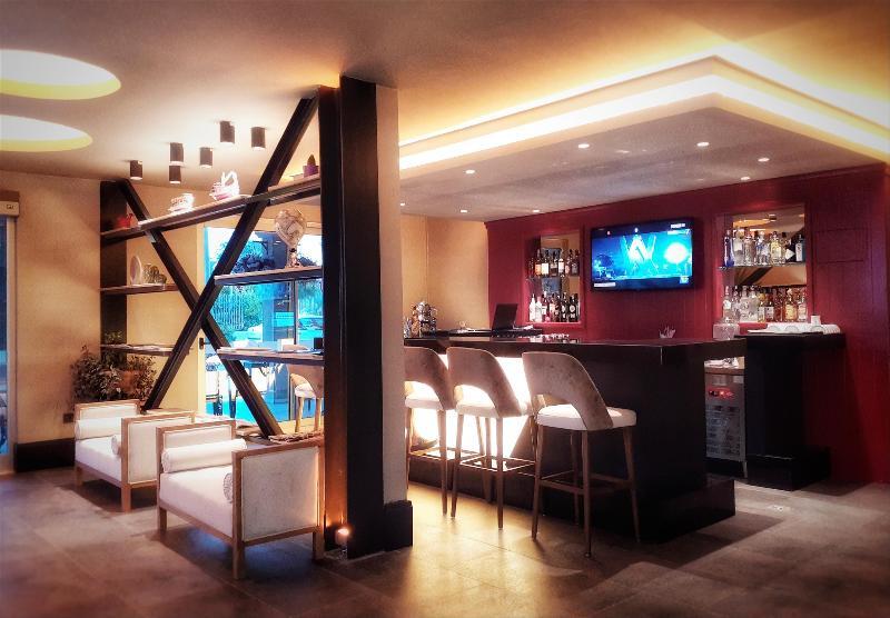 Hotel Marina Bay Goecek Luaran gambar